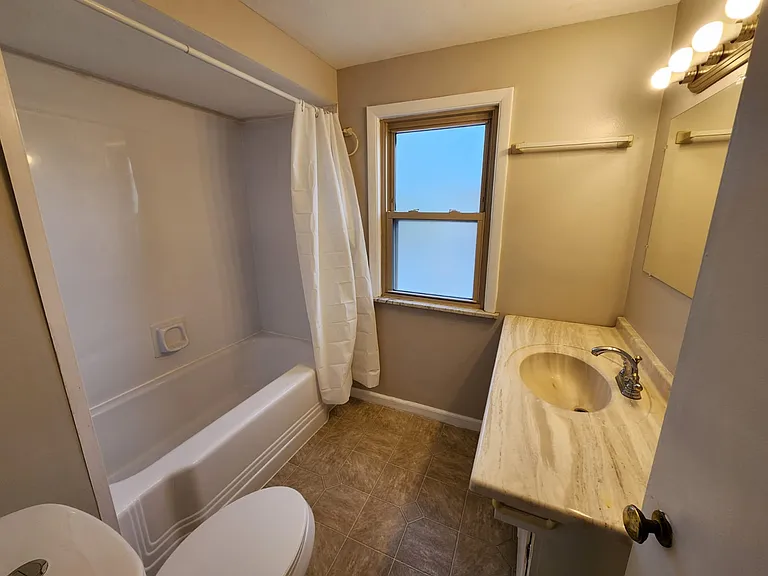 4093 Bexley Blvd — Photo 13