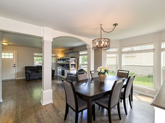 5th image of 11815 Niagra Ln