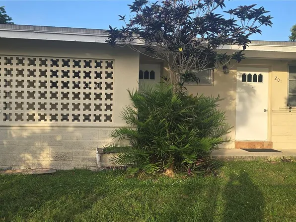 201 SW 30th Ct, Miami, FL 33135