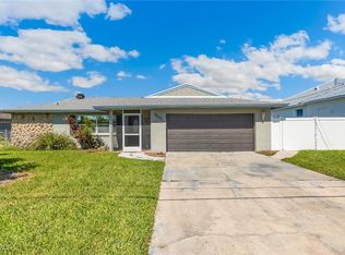 3502 SE 18th Pl, Cape Coral, FL 33904