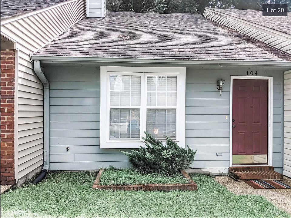 1st image of 104 Whetherbine Way S