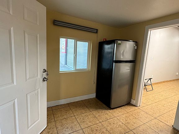2nd image of 12090 Bartlett Ave
