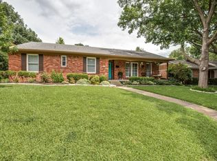 942 Blue Lake Cir, Richardson, TX 75080