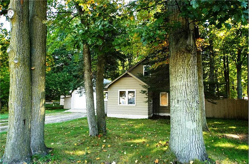 1st image of 4262 Five Mile Road