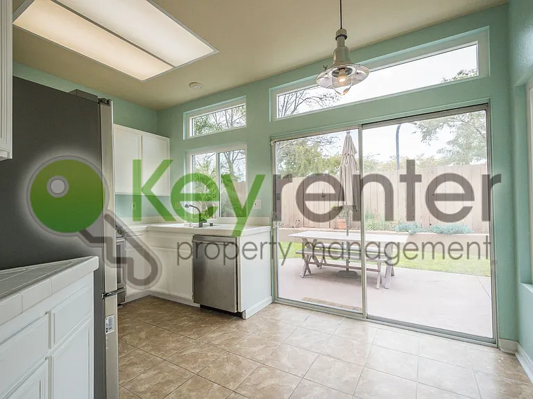 1228 Corte Dulce — Photo 8