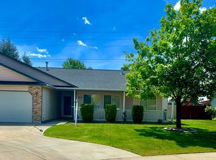 1017 W Peregrine Dr, Nampa, ID 83651
