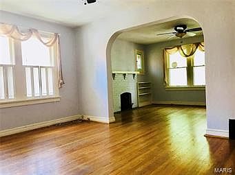 4th image of 2483 Northland Ave