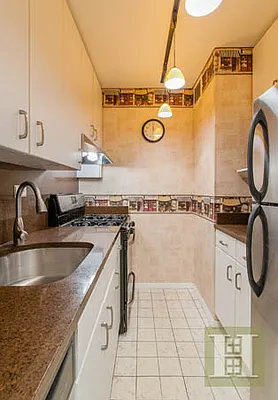 Sold by Halstead Real Estate | media 2