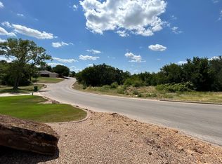 1414 Normandy Dr, Graham, TX 76450