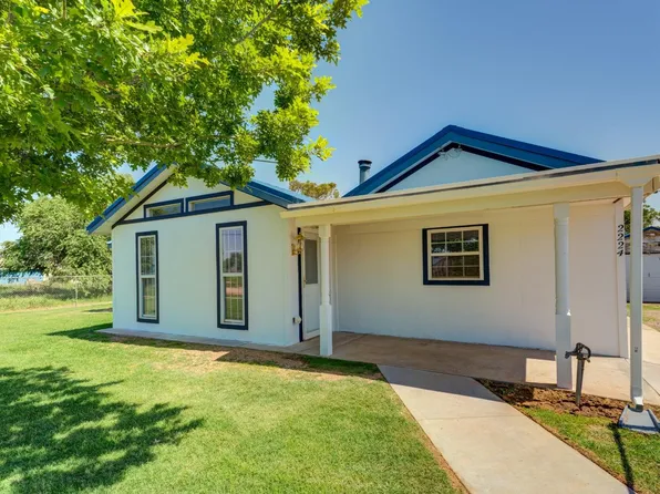 2224 E 47th St, Lubbock, TX 79404