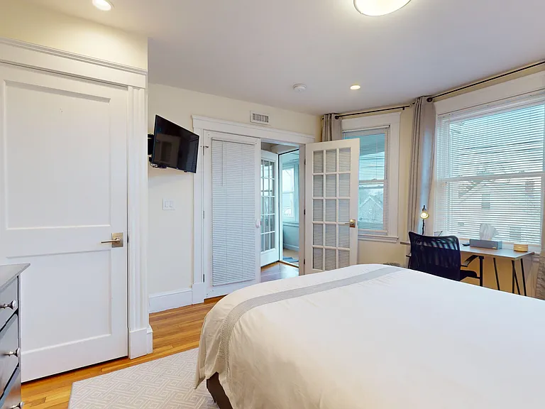 30 Clay St #3 — Photo 25