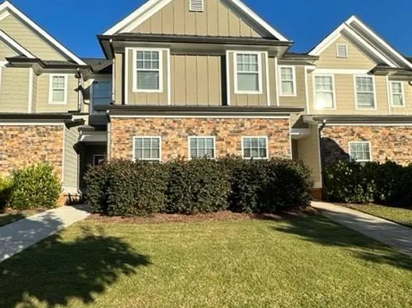 1705 Lincoln Dr, Bogart, GA 30622