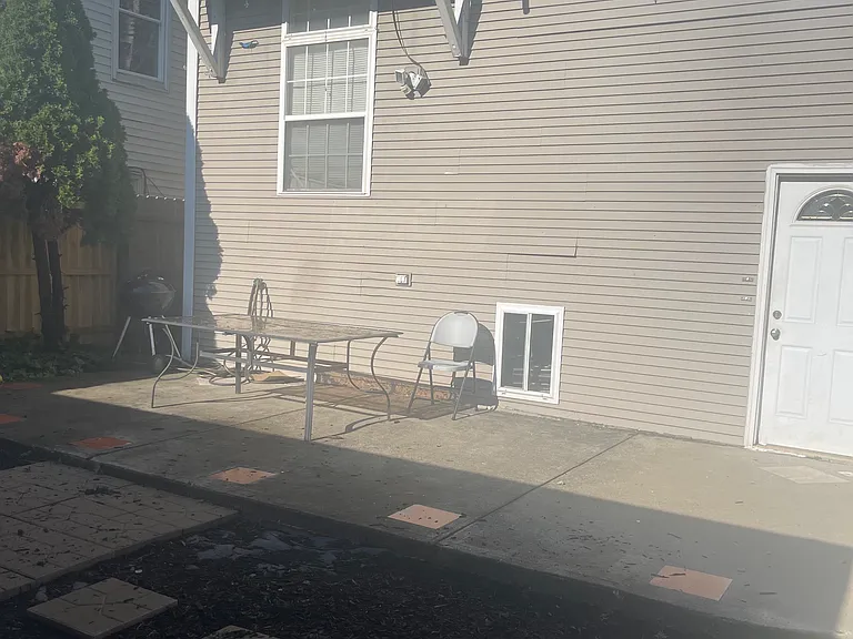 4915 N Drake Ave #1 — Photo 17