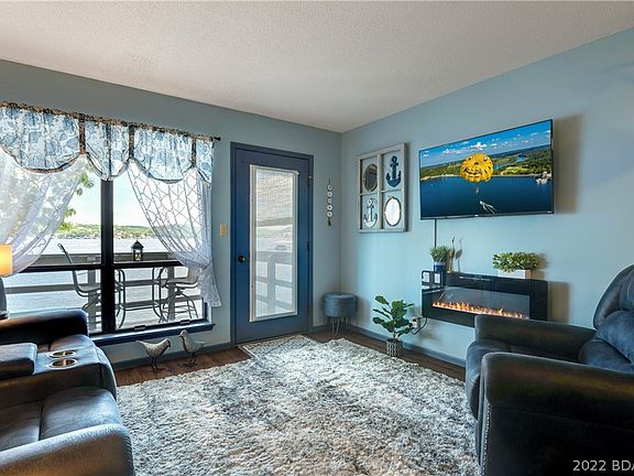 5th image of 28 Hawk Harbor Ln #1B