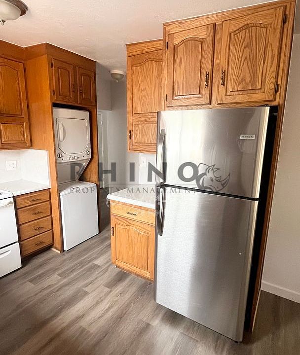 2nd image of 2801 S Adams St