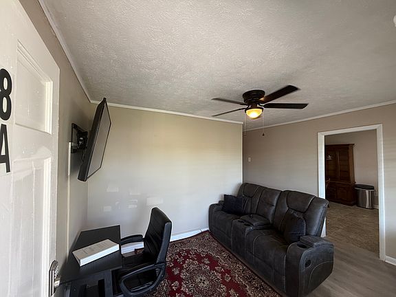 3rd image of 550 Island St #8