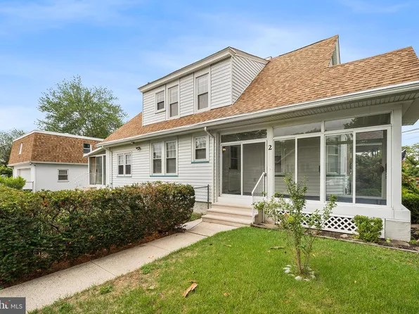 2 12th St, Burlington, NJ 08016