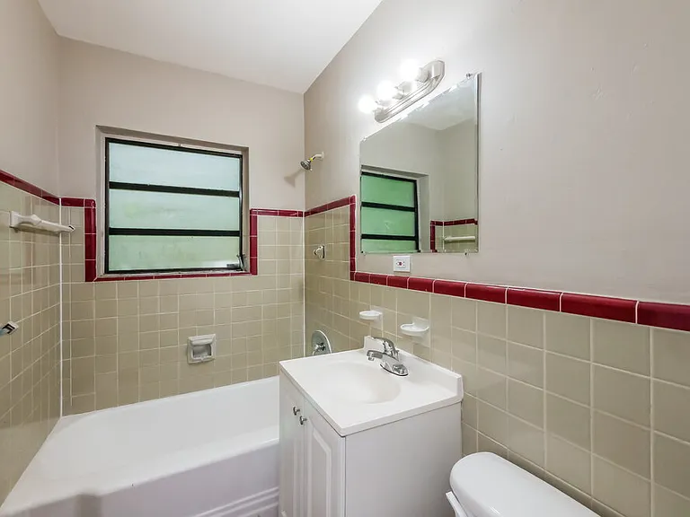 381 Carolina Ave — Photo 15