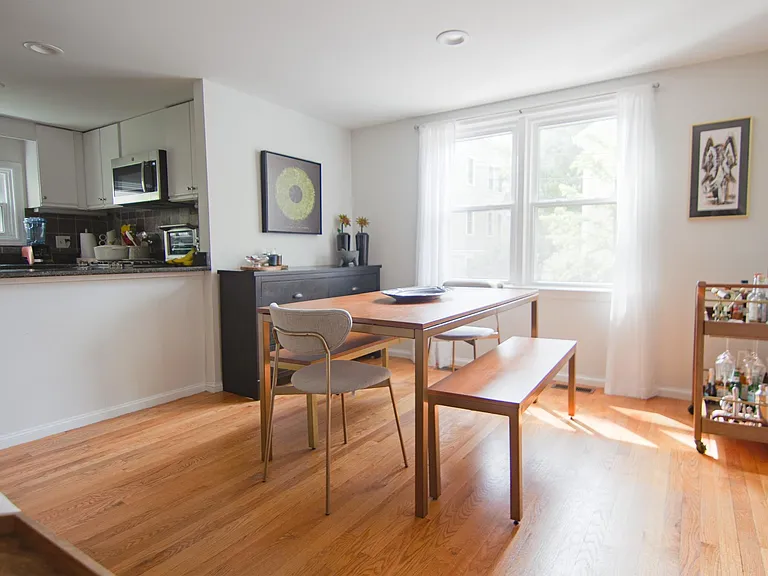 6 Athens St #A — Photo 2