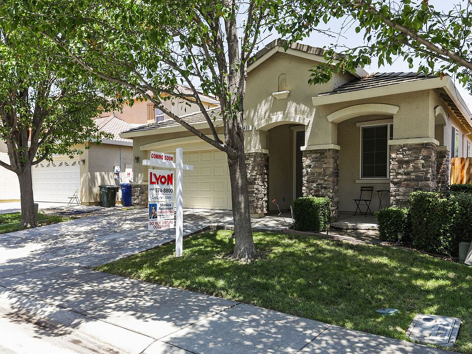 2nd image of 430 Greg Thatch Cir