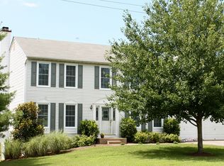 1132 Village Gate Dr, Mount Airy, MD 21771
