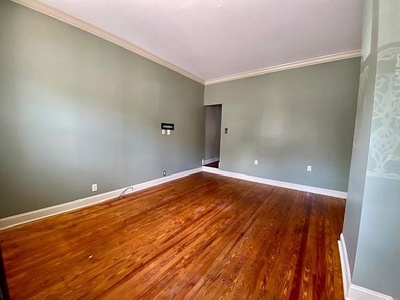 2nd image of 2608 E Lehigh Ave Floor 1