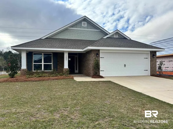 1423 Plymouth Dr, Foley, AL 36535