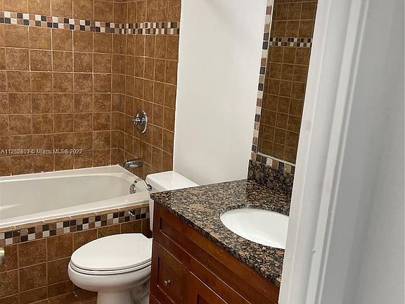 5th image of 9964 N Kendall Dr APT 811-8