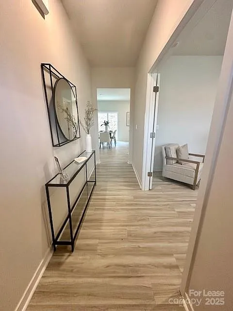 3 bed, 2.5 bath, 2174 sqft, $2,950 — Photo 2