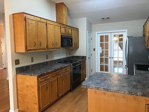 4th image of 4570 Mulberry Creek Dr