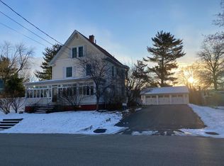 23 Googin St, Lewiston, ME 04240