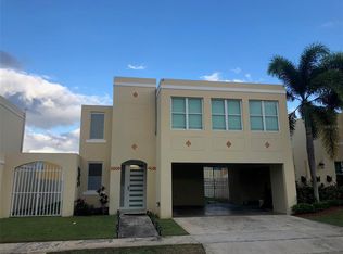 Zafiro Urb Praderas, Gurabo, PR 00778