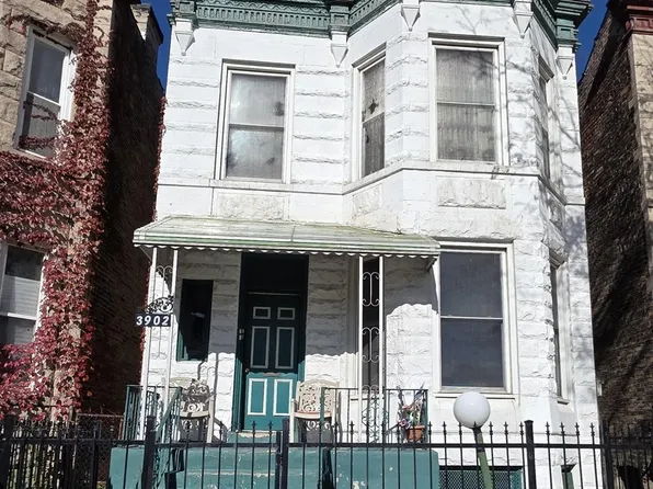 3902 W Fillmore St, Chicago, IL 60624