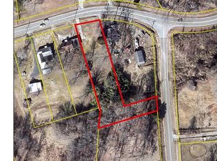 2126 McKnight Mill Rd, Greensboro, NC 27405