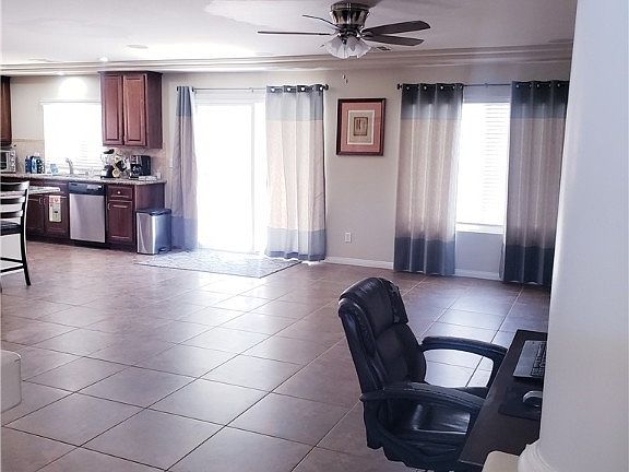 4th image of 9960 Mills Reef Ct
