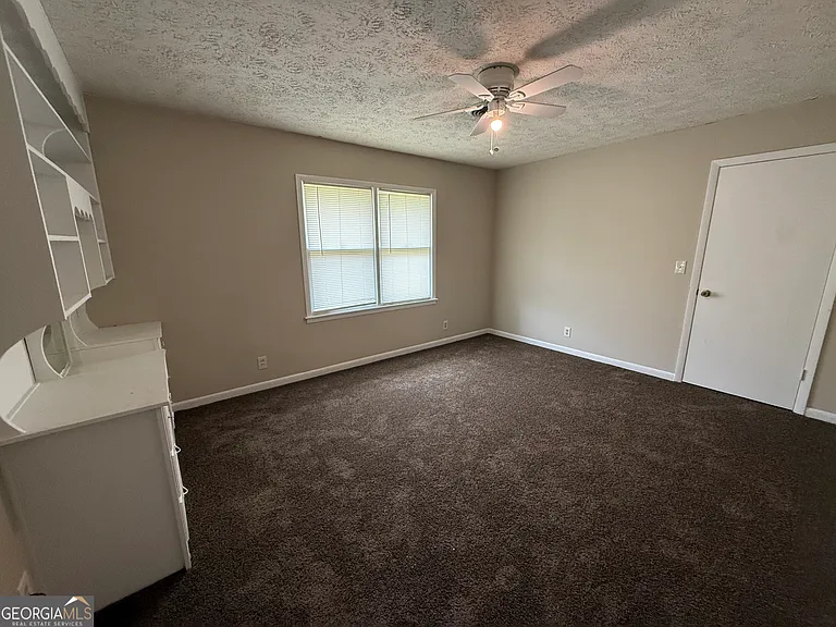602 Hillcrest Dr — Photo 23