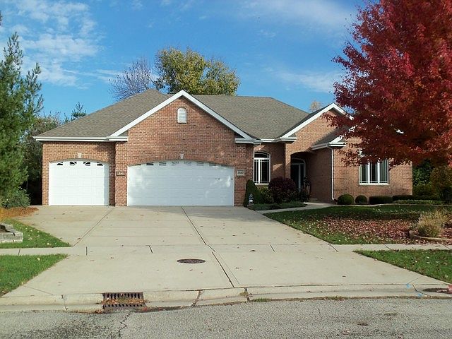 1st image of 1640 Pebble Creek Dr