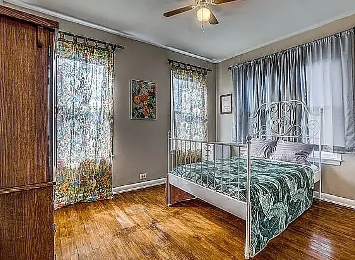 1011 Lombrano St — Photo 17