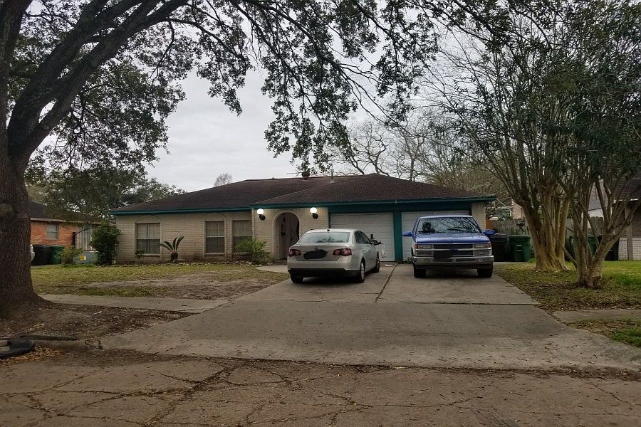 1st image of 10834 Sagebluff Dr