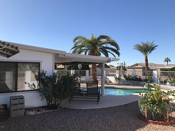 3rd image of 1048 S 81st Way