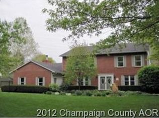 503 Deer Run Dr, Mahomet, IL