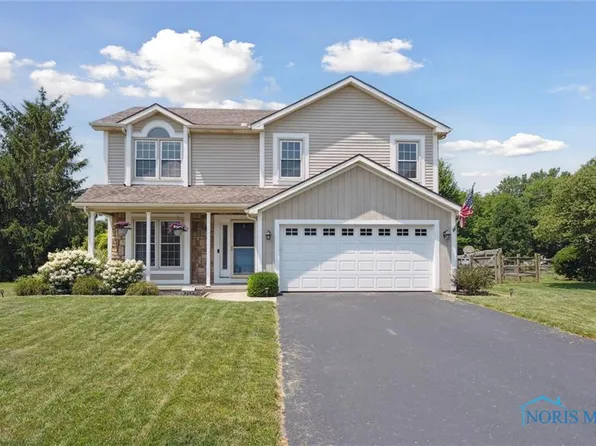 569 Ballybay Ct, Perrysburg, OH 43551