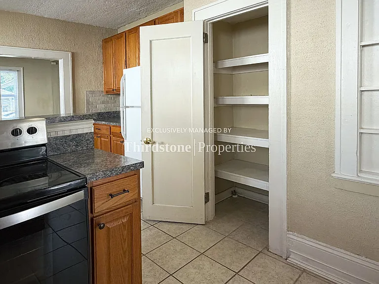 4718 Ramona Blvd — Photo 11