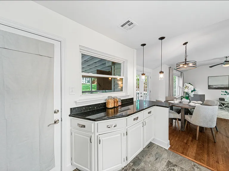 4220 Firwood Ln — Photo 8