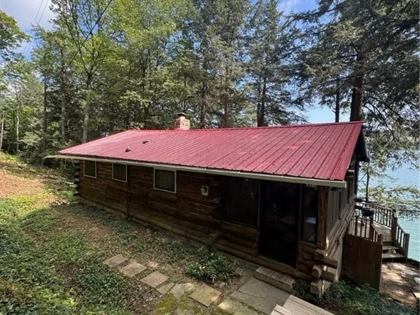 1700 Willowdale Rd, Skaneateles, NY 13152