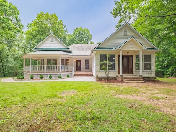221 Winding Way, Normandy, TN 37360