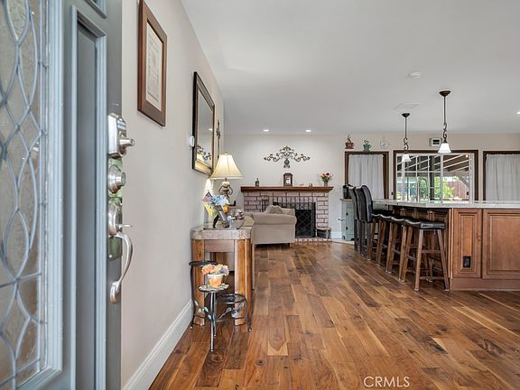 2nd image of 1059 Rambling Rd