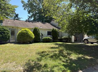 706B Liverpool Cir, Manchester, NJ 08759