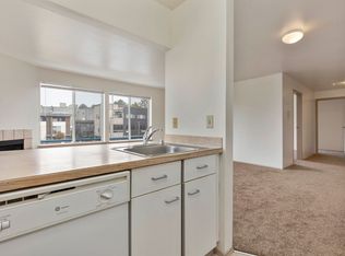 6307 California Ave SW #2A, Seattle, WA 98136