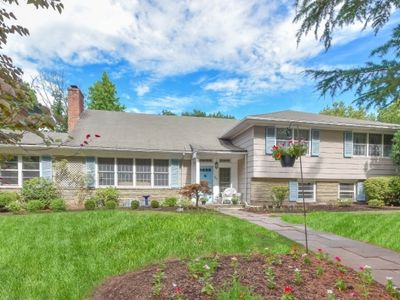 985 Woodmere Dr, Westfield, NJ, 07090